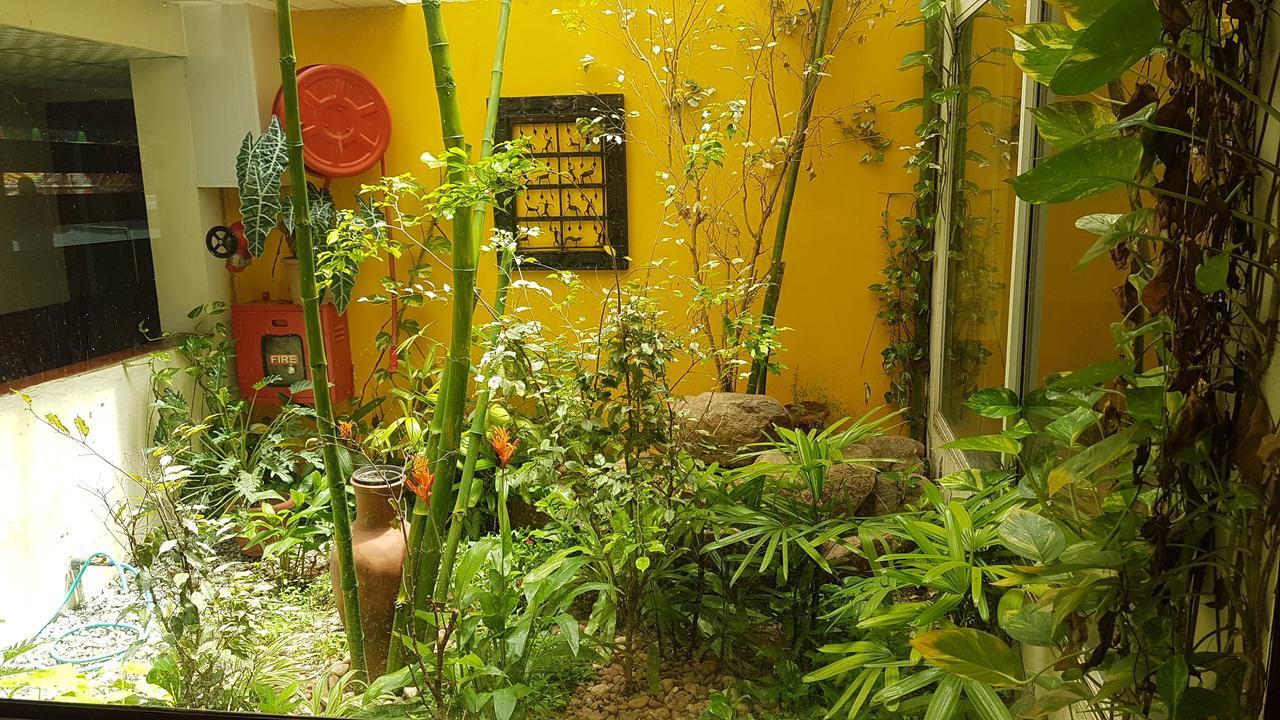 The Central Park Kollam Exterior photo