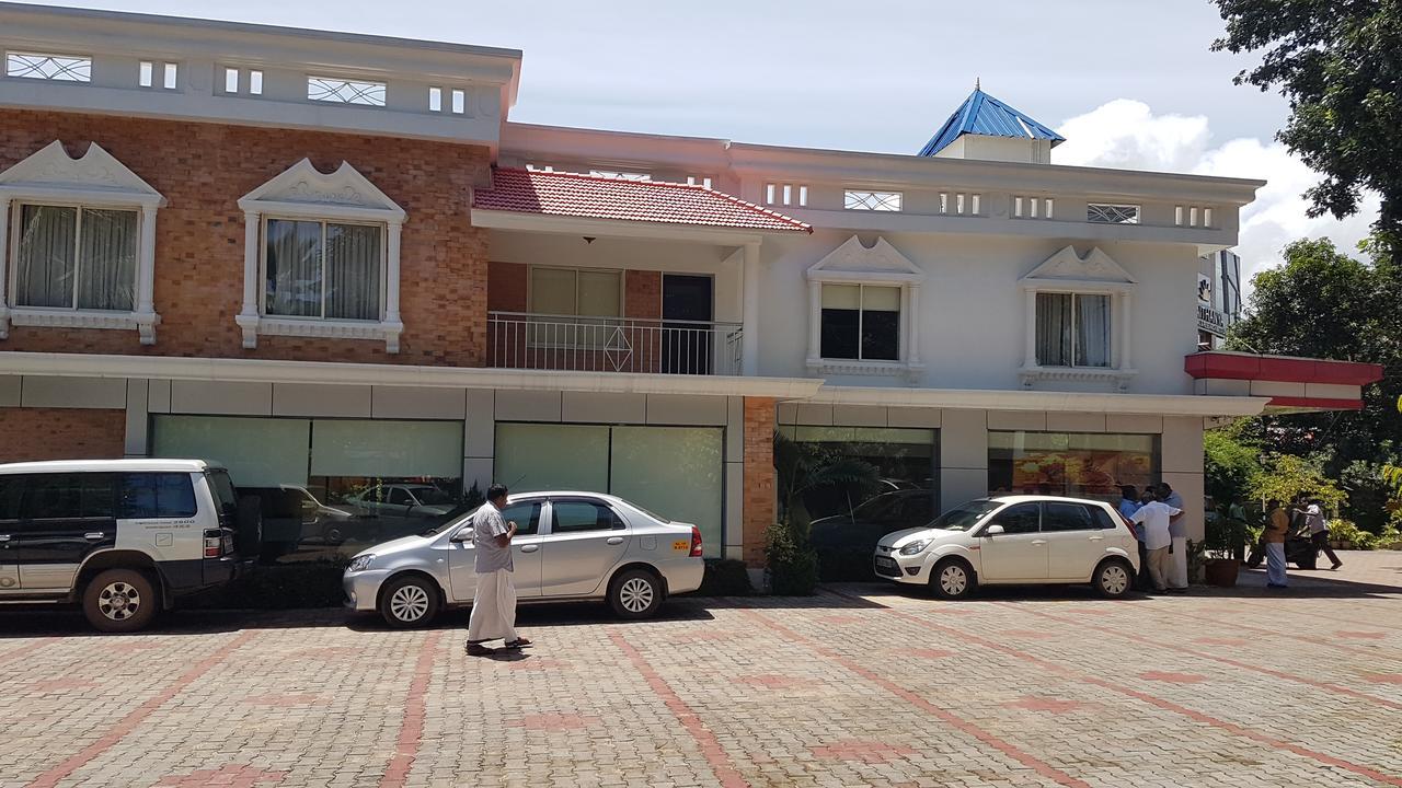 The Central Park Kollam Exterior photo